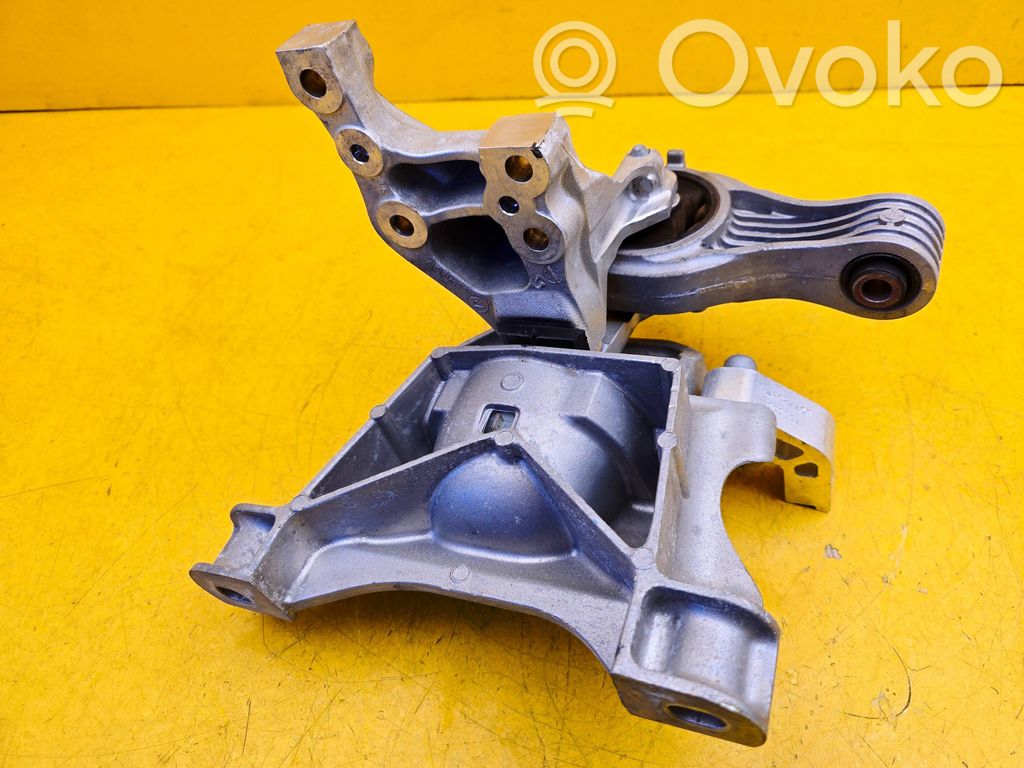 Citroen DS7 Crossback Suport tampon motor 