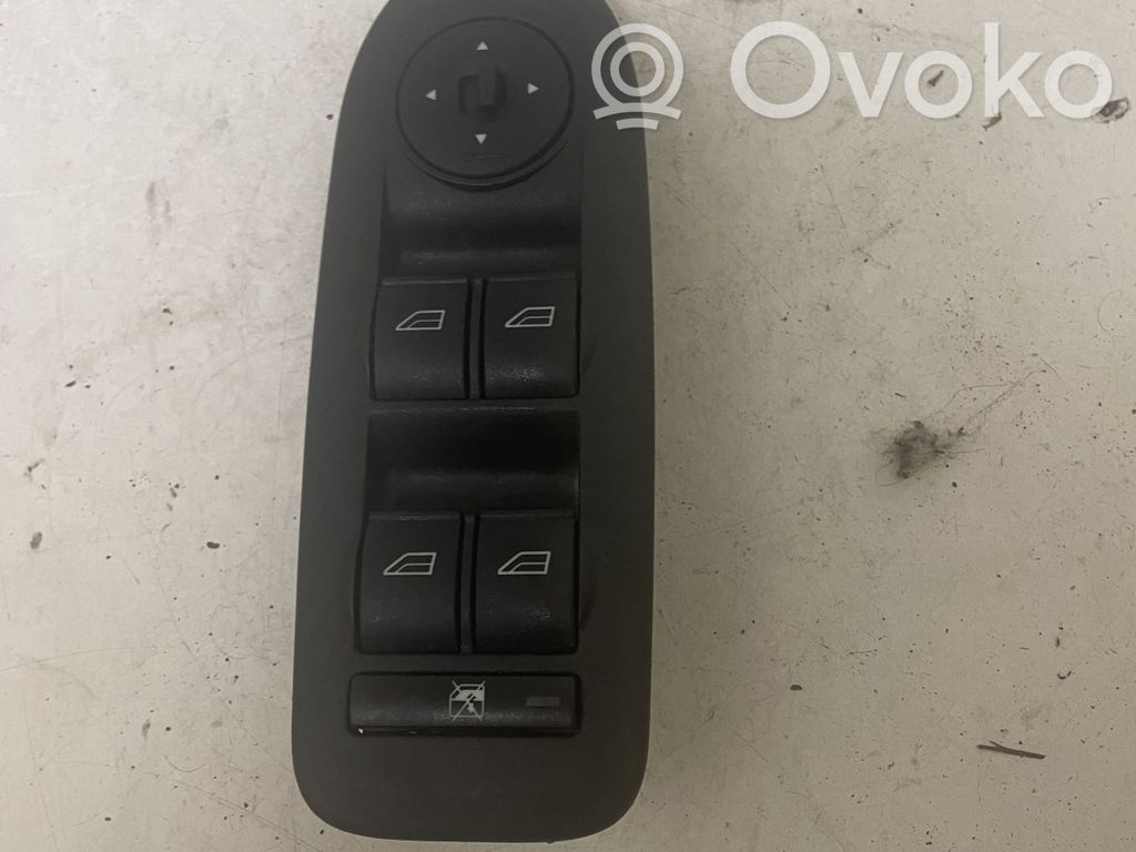 Electric window control switch   7M5T14A132AA