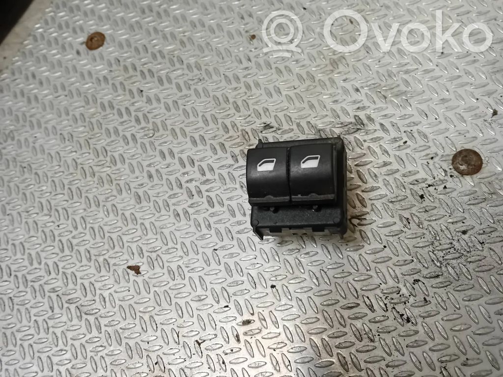 Citroen C4 Cactus Interruptor del elevalunas eléctrico 