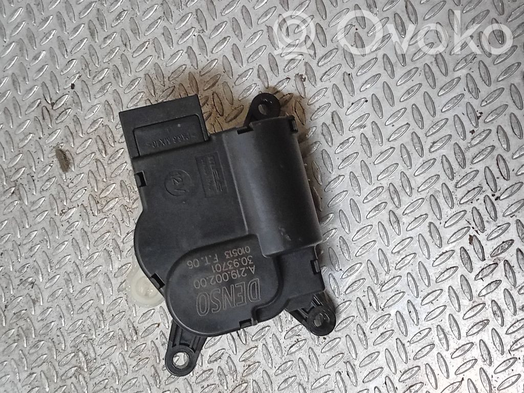 Peugeot Partner Air flap motor/actuator 