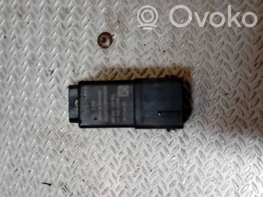 Peugeot 3008 II Przekaźnik / Modul układu ogrzewania wstępnego 