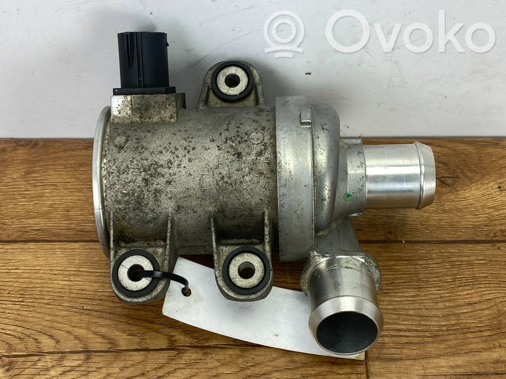 Ford Maverick Water pump 