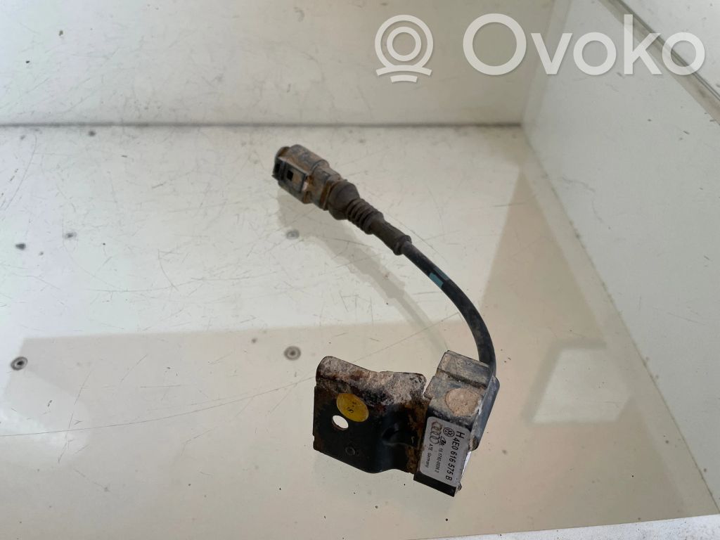 Audi A8 S8 D3 4E Rear air suspension level height sensor 