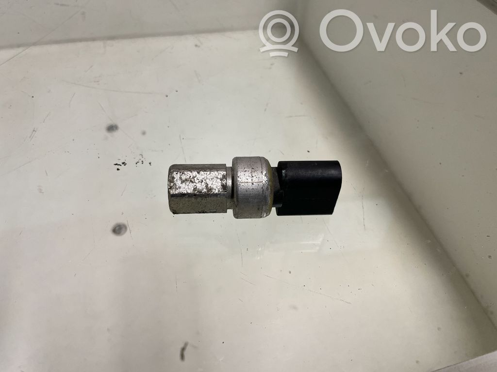 Volkswagen Golf VI Czujnik ciśnienia klimatyzacji A/C 