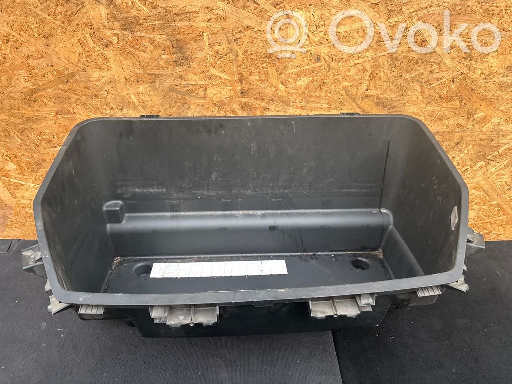 Front trunk storage compartment   4KE863362B,4KE863362,2705,1K863362