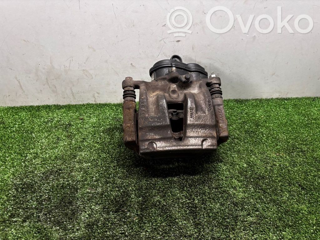 Audi e-tron Задний суппорт 