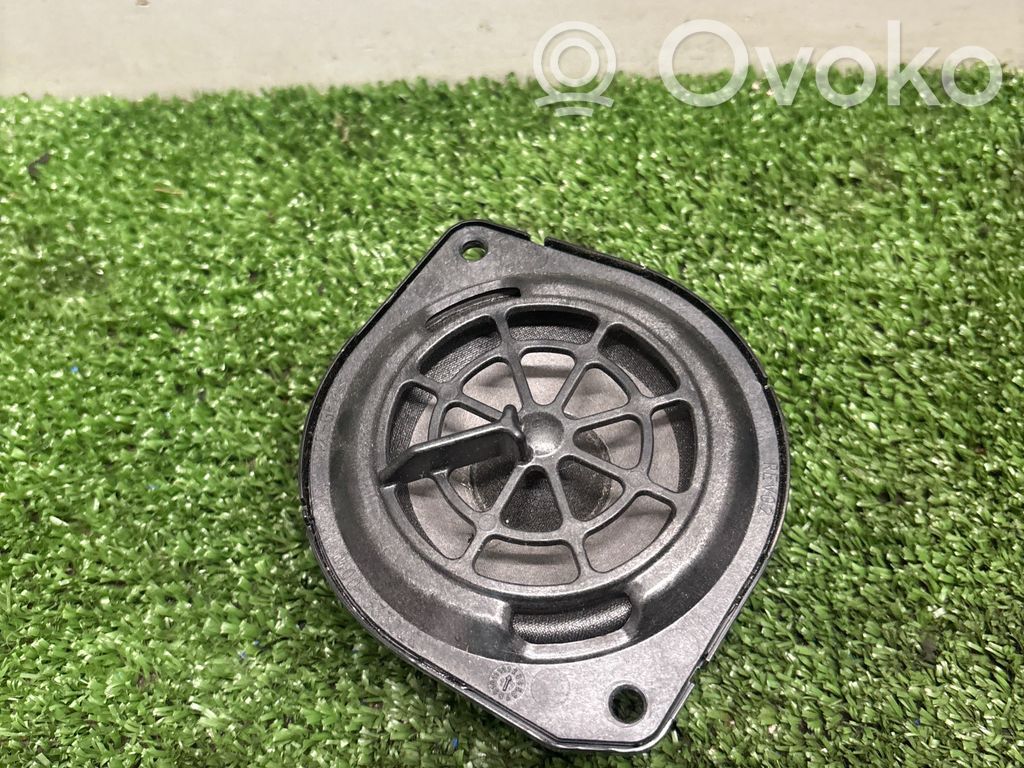 Audi Q7 4M Altoparlante portiera anteriore 