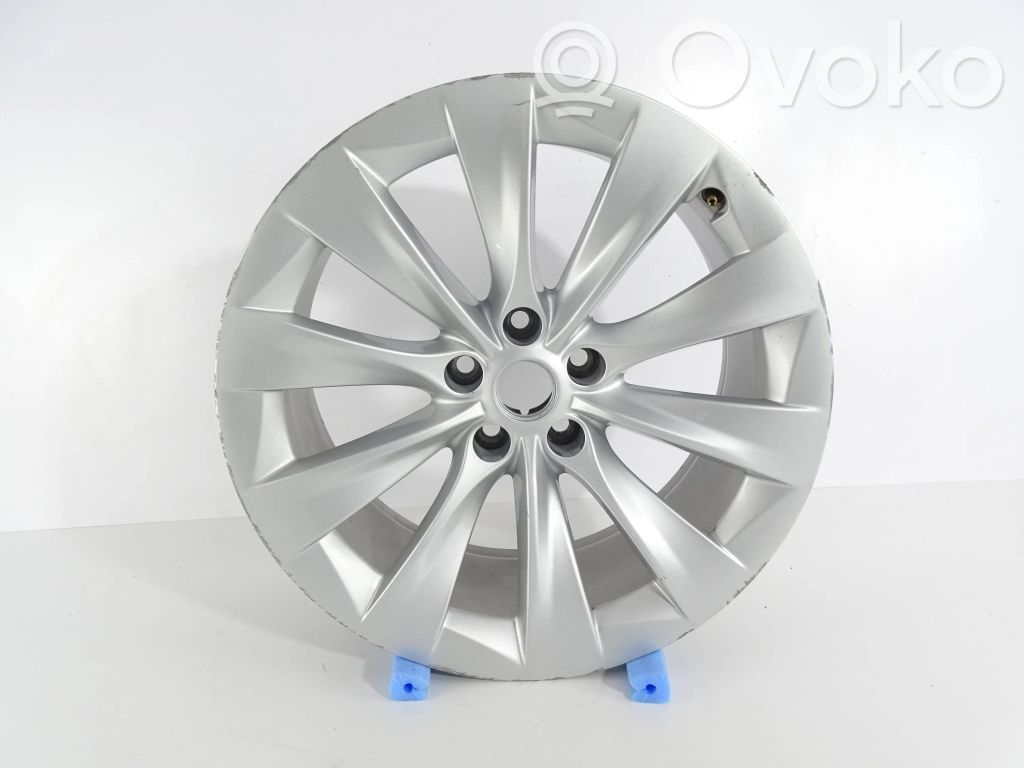 Tesla Model X Original wheel cap 