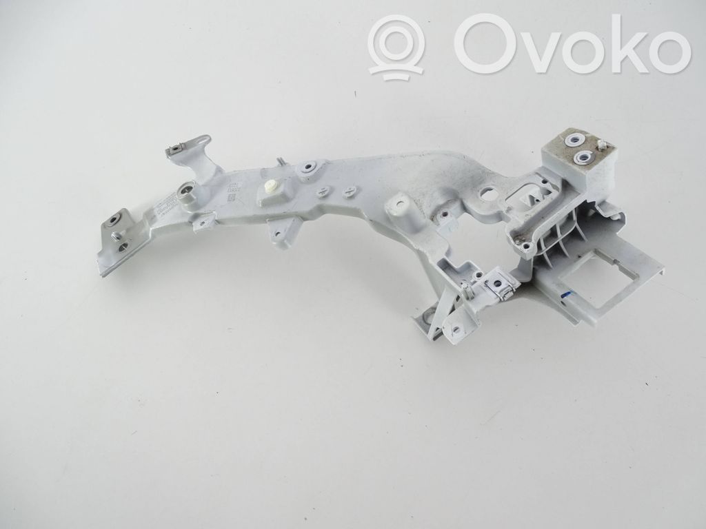 Polestar 2 Halterung Scheinwerfer 