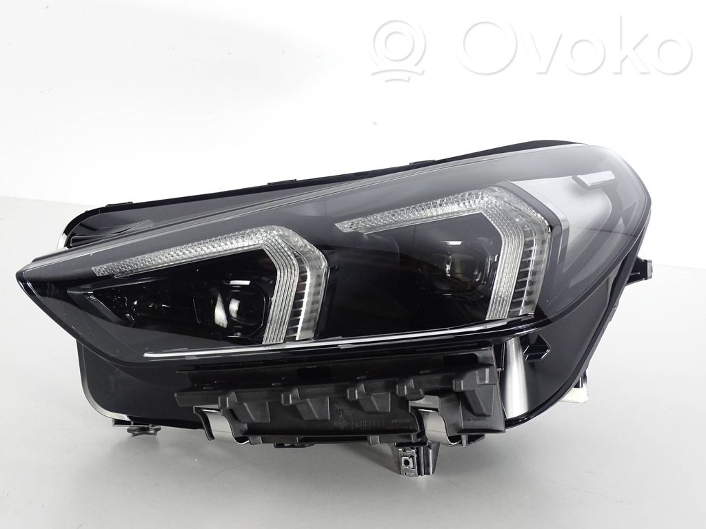 BMW X1 U11 Scheinwerfer 