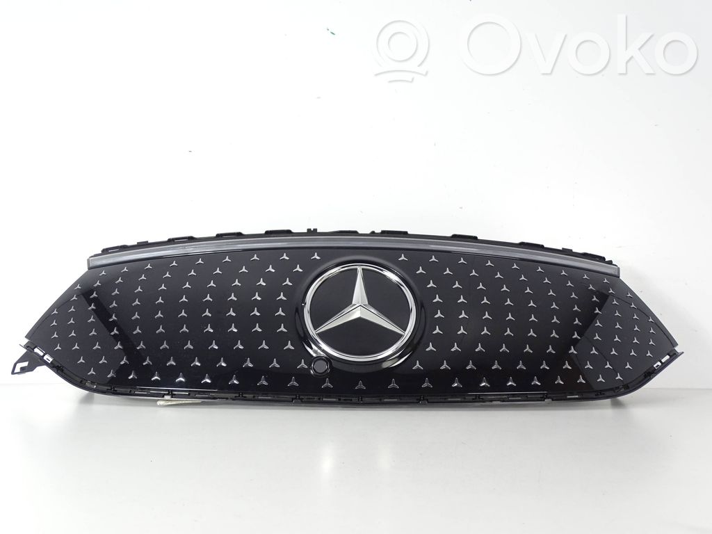 Mercedes-Benz EQA Etupuskurin ylempi jäähdytinsäleikkö 