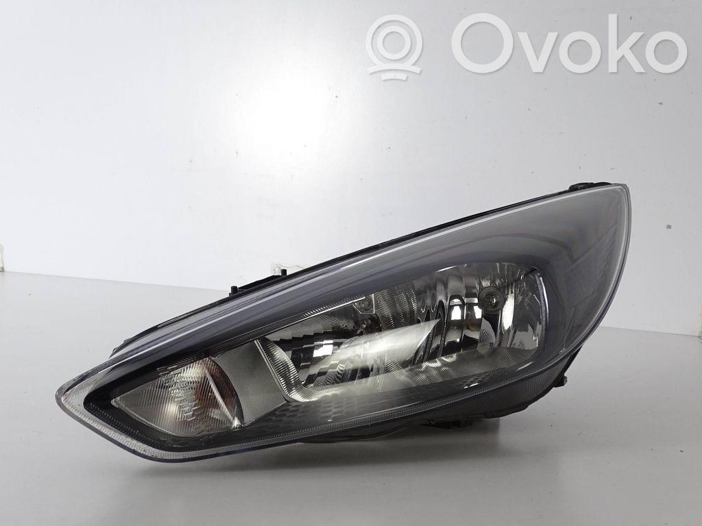 Ford Focus Scheinwerfer 