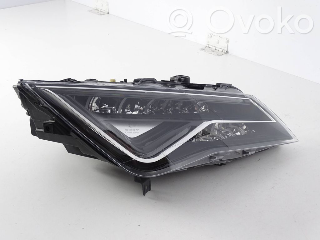 Seat Leon (5F) Lampa przednia 