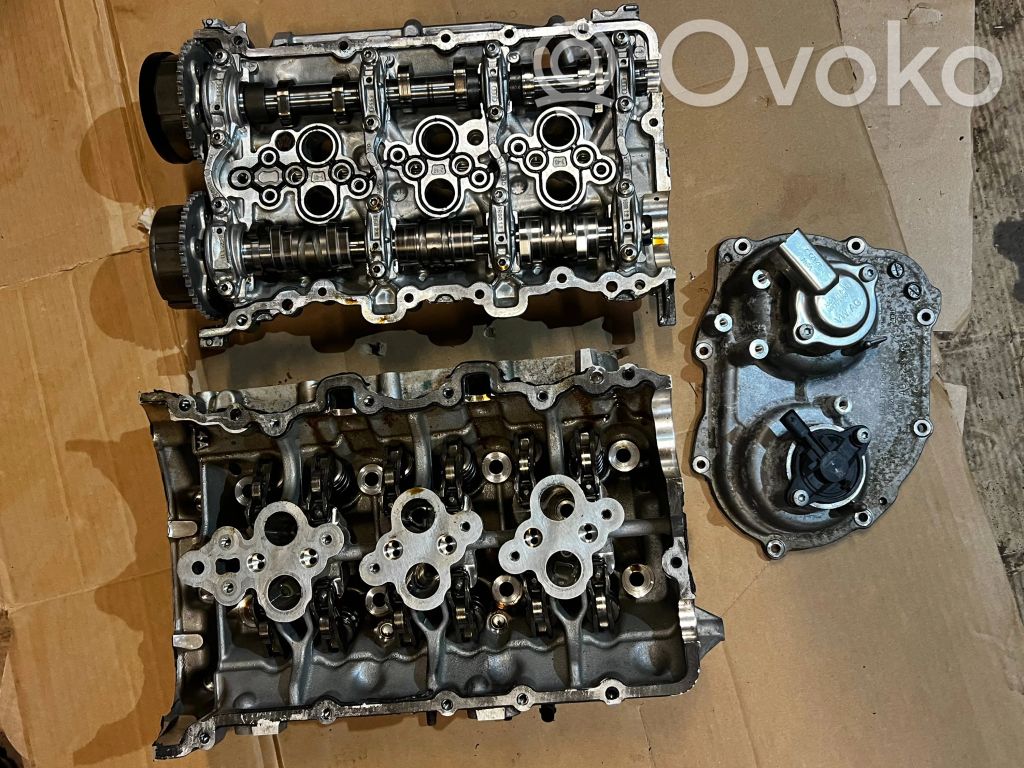 Audi A8 S8 D5 Culasse moteur 