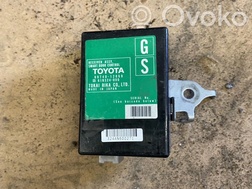 Unidad de control/módulo del motor   8974012060