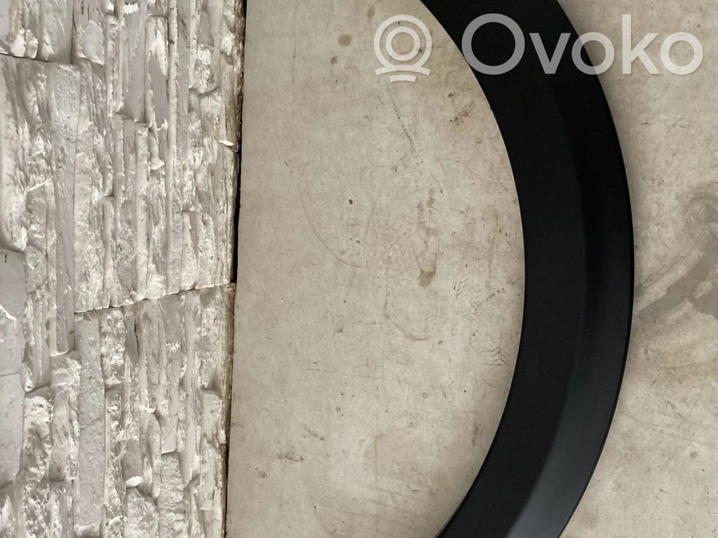 Front arch trim   E2017AL003