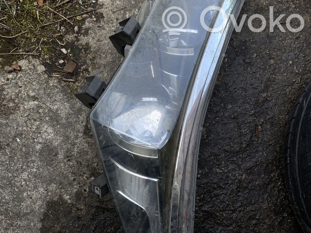 Scheinwerfer   8115002E70