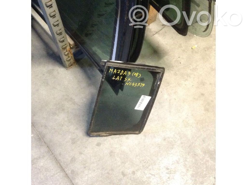 Rear vent window glass