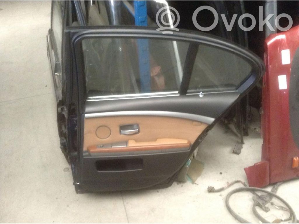 Rear door