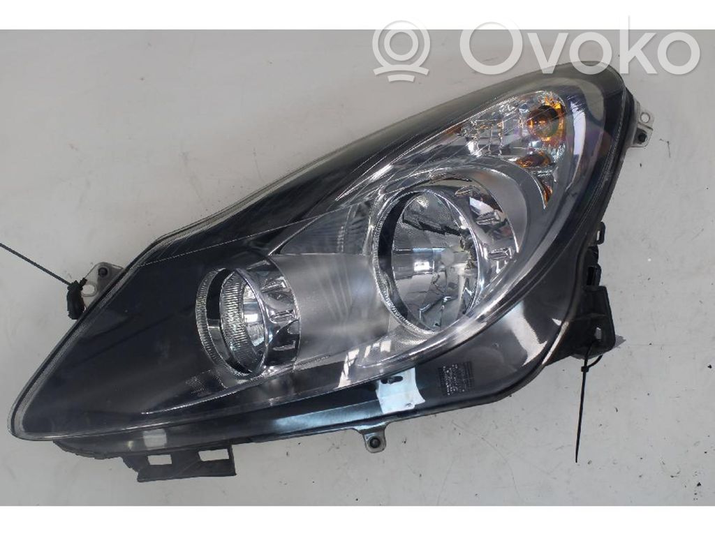 Opel Corsa D Scheinwerfer 