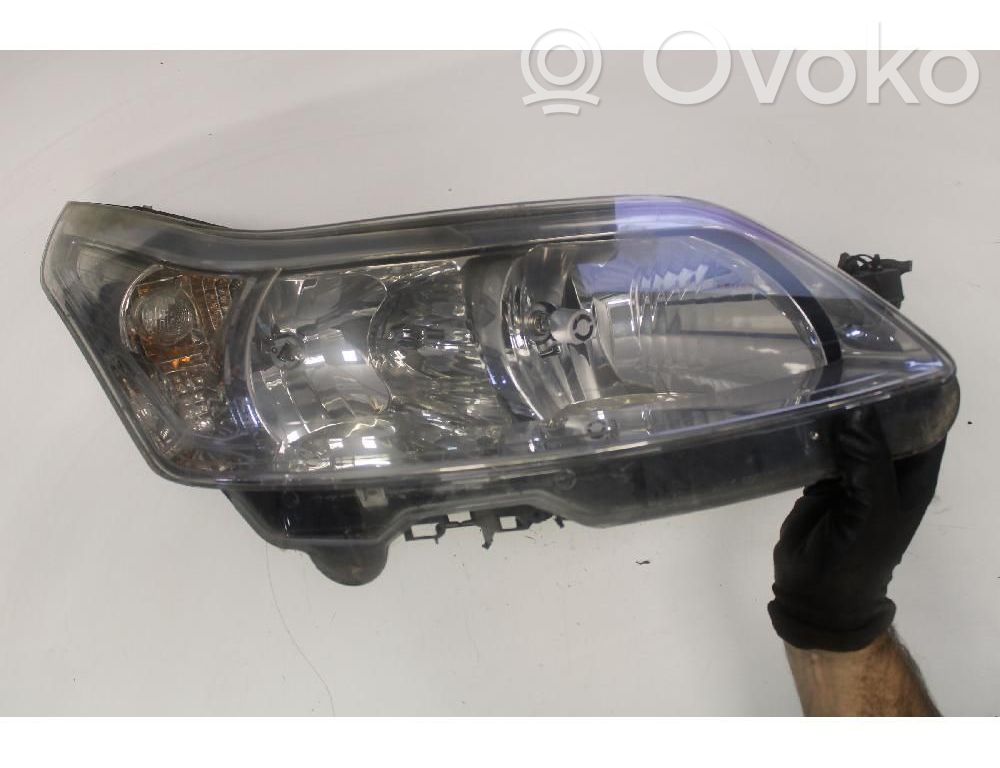Citroen C4 I Phare frontale 