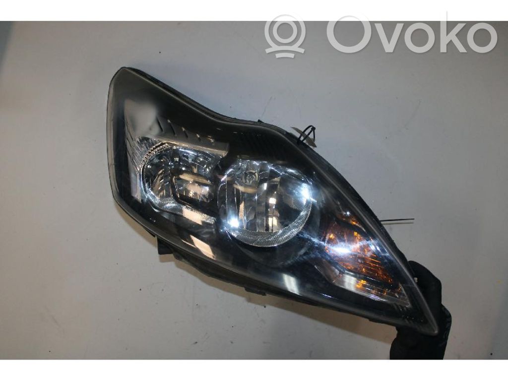 Ford Focus Headlight/headlamp 