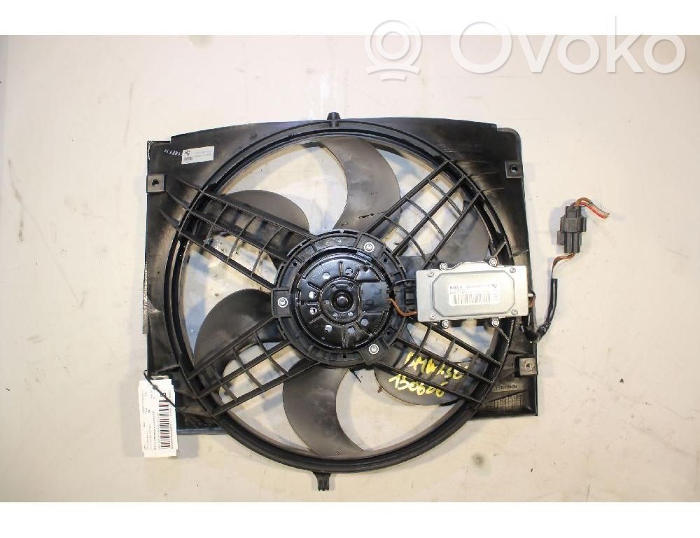 BMW 3 E46 Elektrisks radiatoru ventilators 
