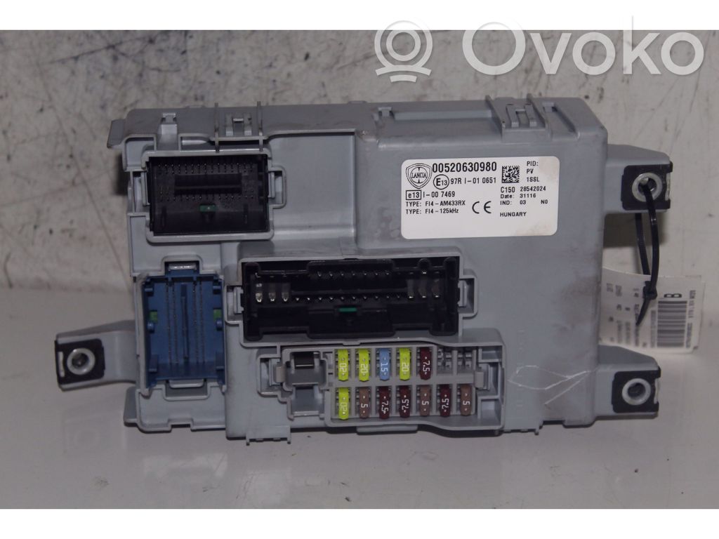 Lancia Ypsilon Fuse module 