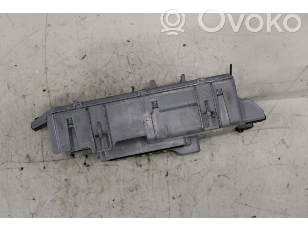 Fuse module   520630980