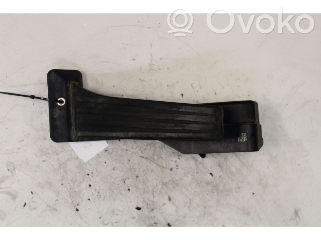 BMW 1 E82 E88 Gaspedal 