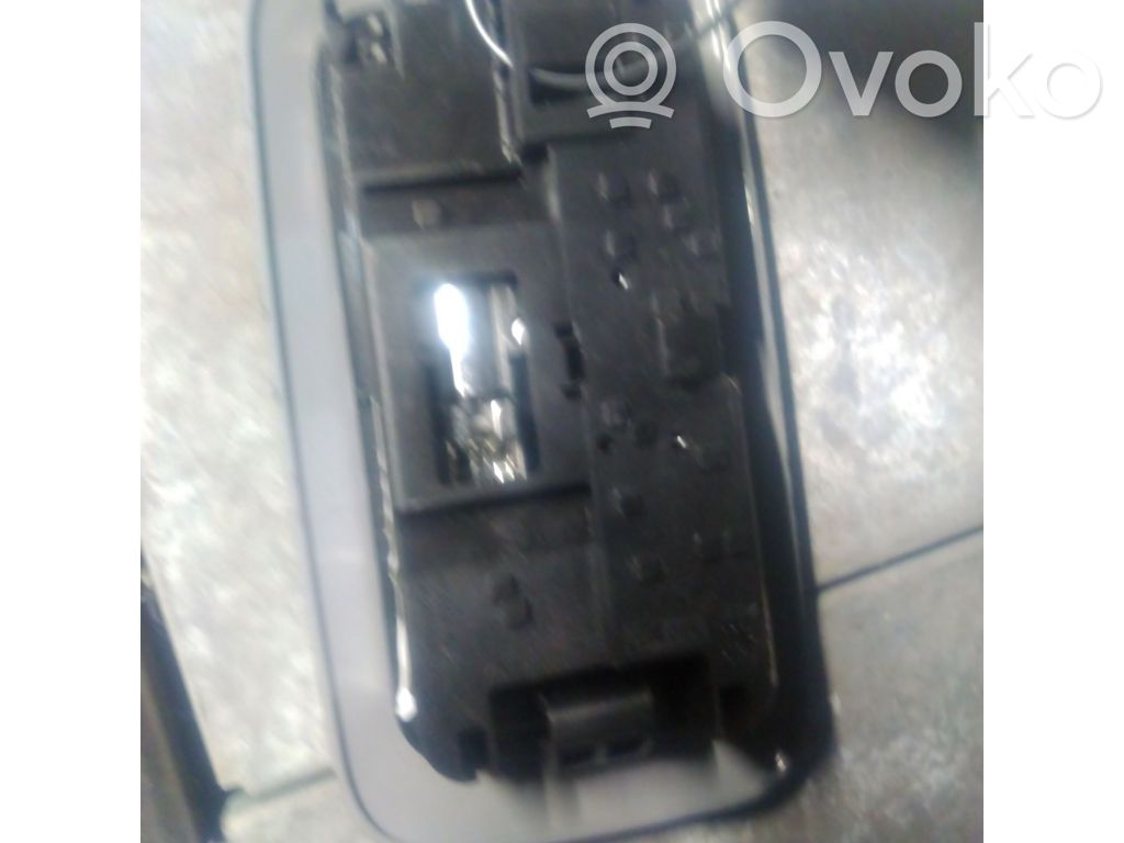 Lancia Ypsilon Front seat light 