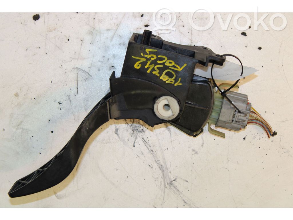 Ford Focus Accelerator throttle pedal 