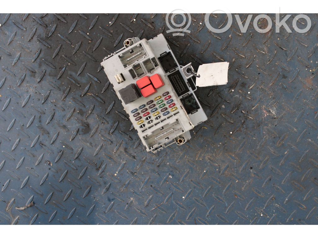 Lancia Ypsilon Módulo de fusible 