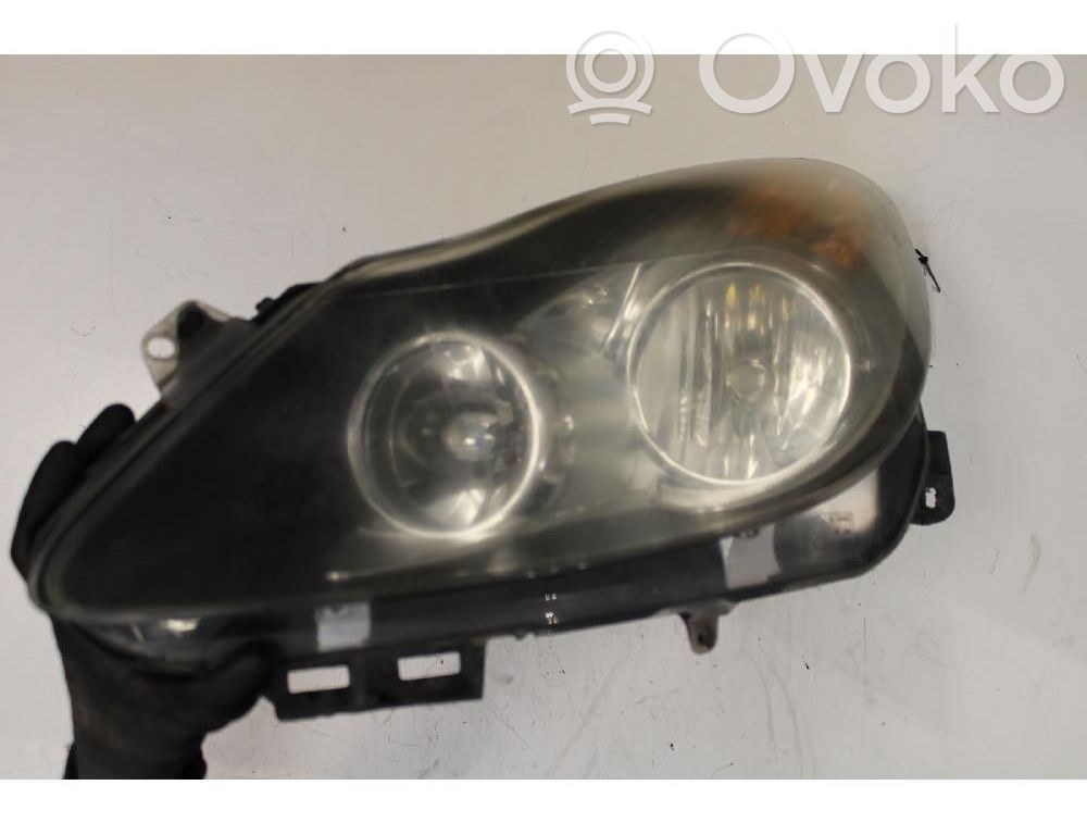 Opel Corsa D Scheinwerfer 