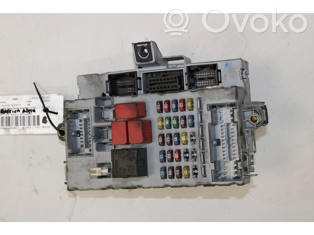 Módulo de fusible   501210040090,ARRAY