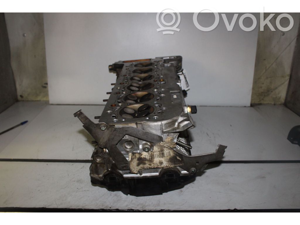 Engine head