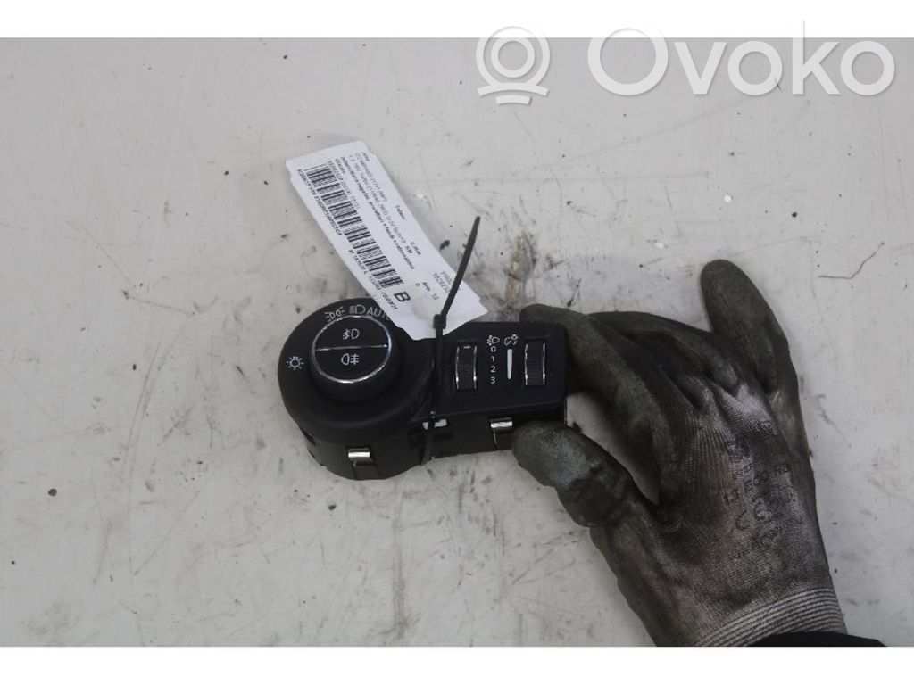 Jeep Compass Light switch 