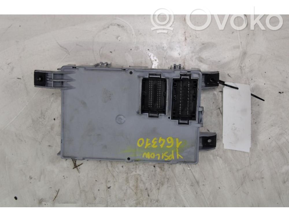 Módulo de fusible   00521511940
