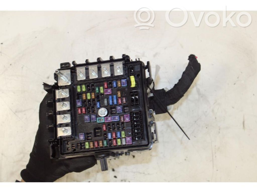 Jeep Compass Fuse module 