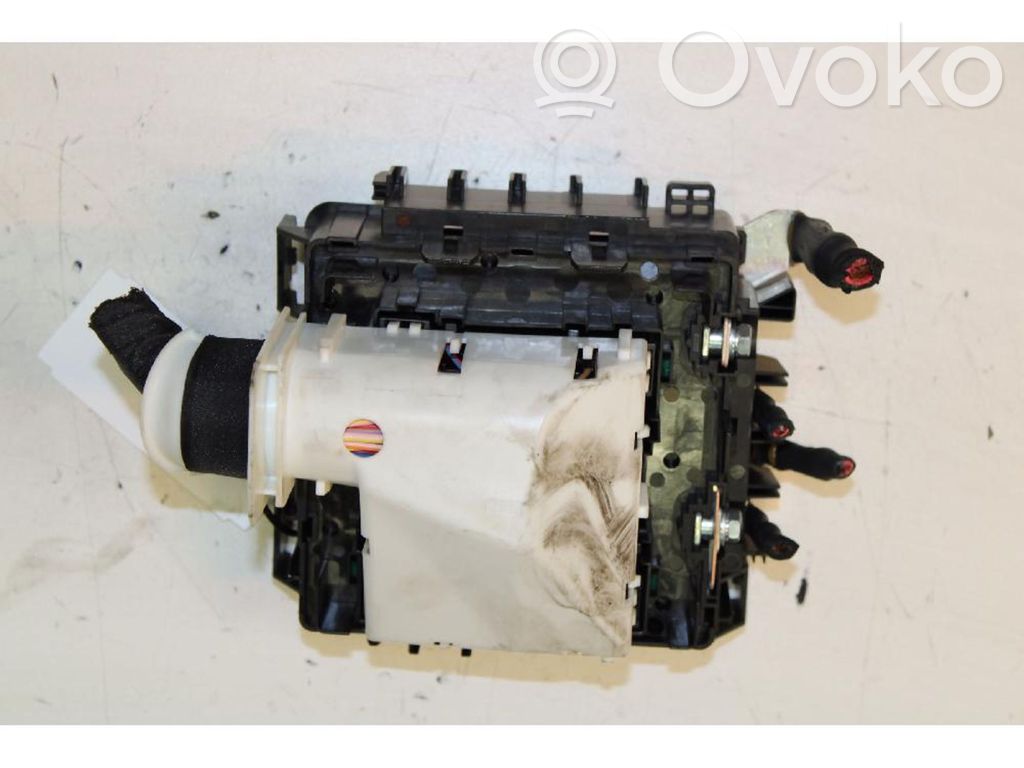 Jeep Compass Fuse module 