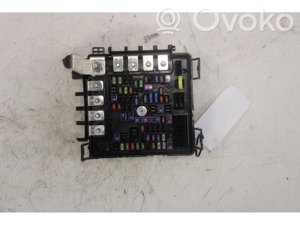 Jeep Compass Fuse module 