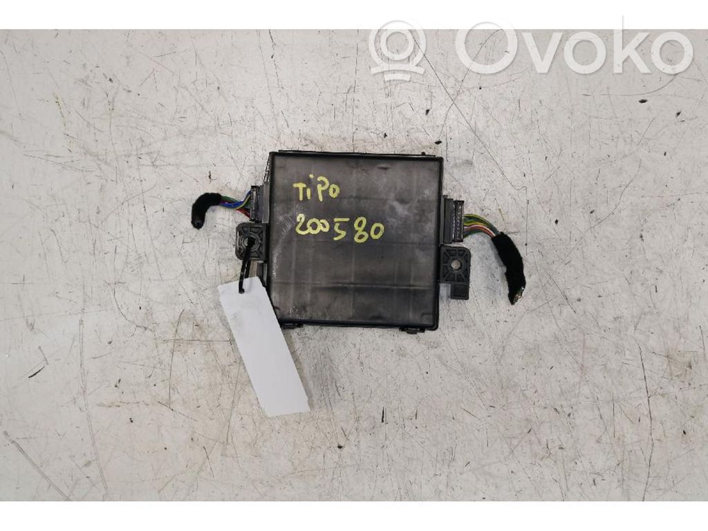 Fiat Tipo Boîtier de commande ASC / interrupteurs 