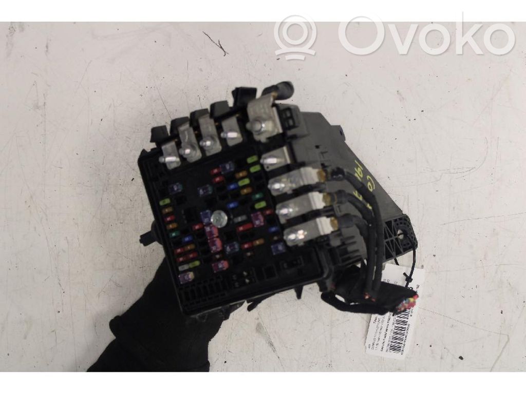 Jeep Compass Fuse module 