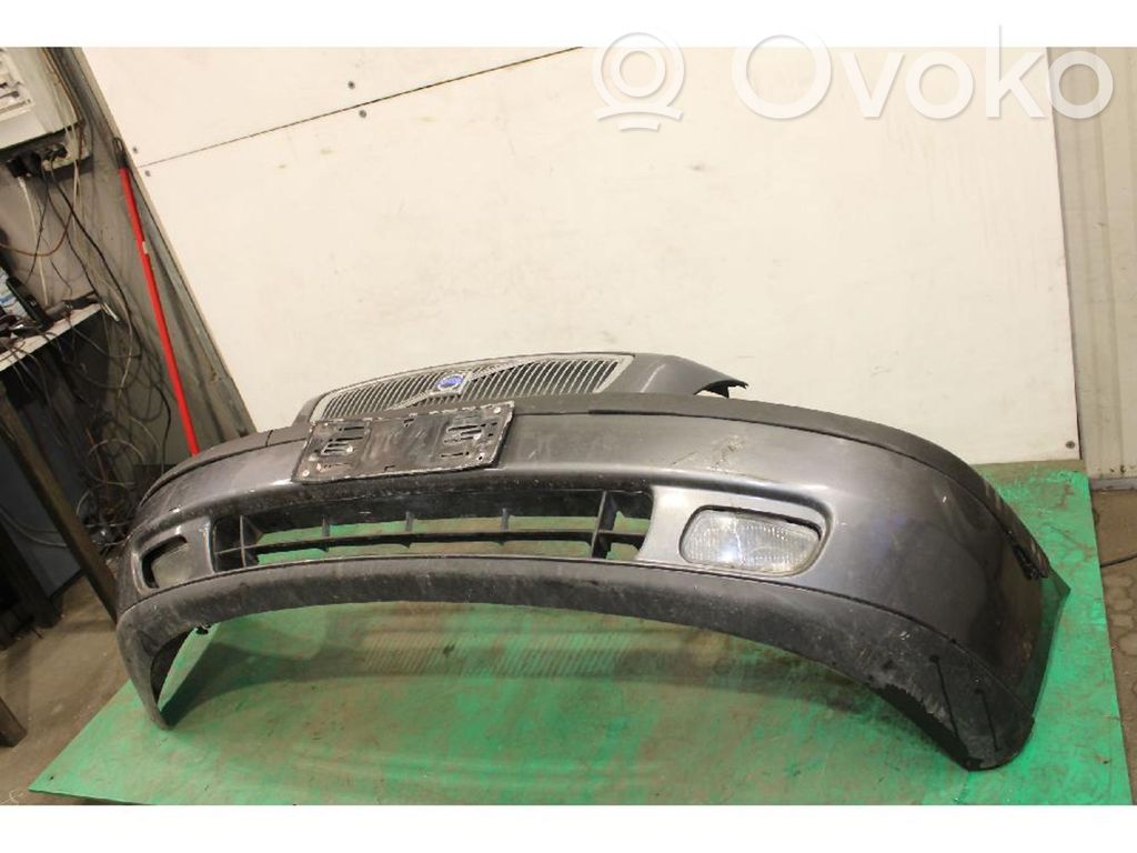 Volvo V70 Parachoques delantero 