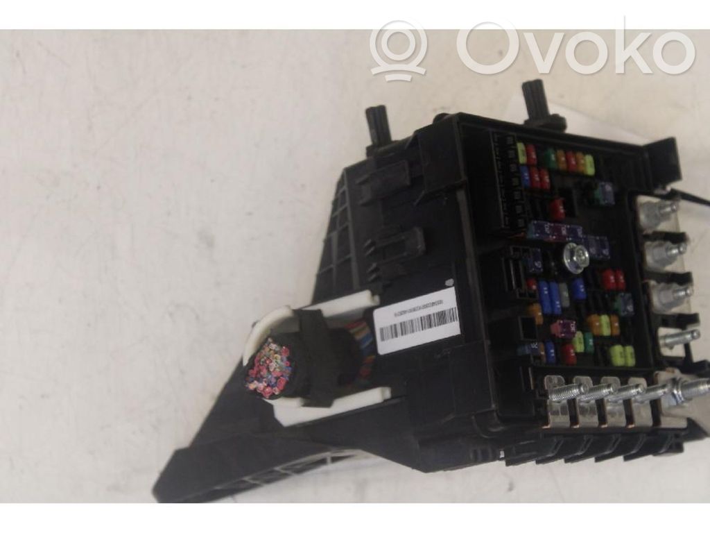 Jeep Compass Fuse module 