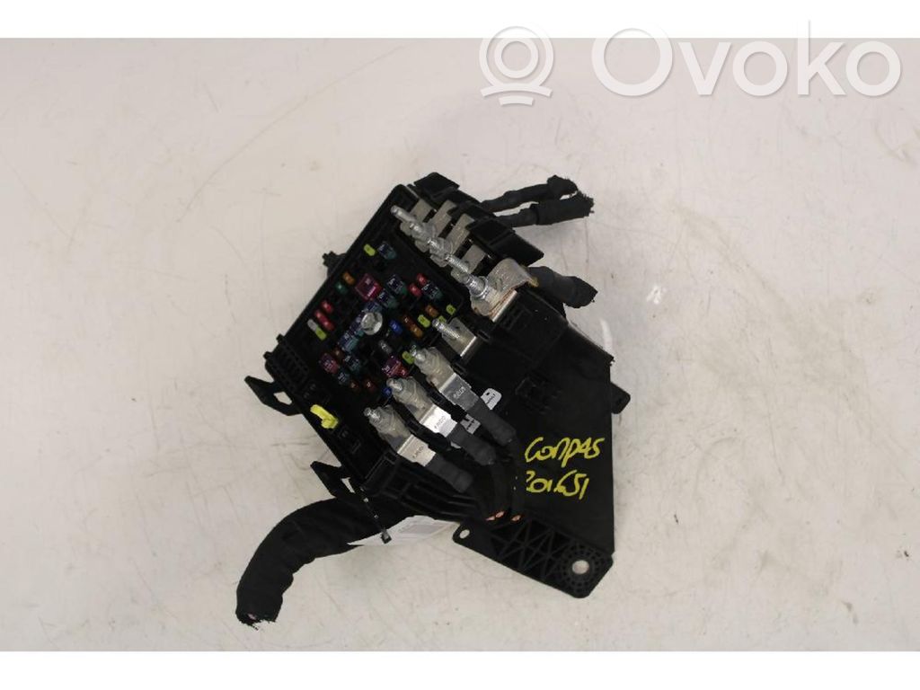 Jeep Compass Fuse module 