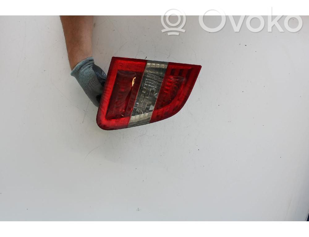 Mercedes-Benz B W245 Luci posteriori del portellone del bagagliaio 