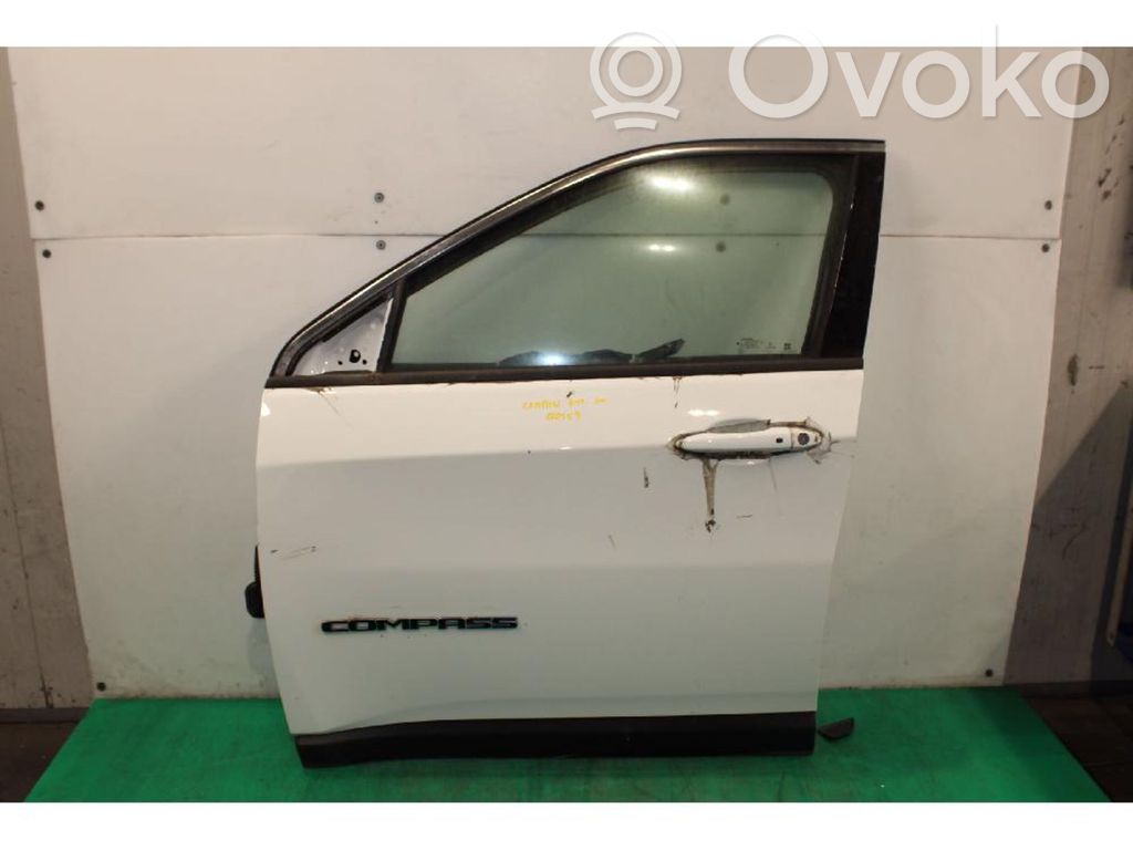 Priekinės durys   K68242543AA