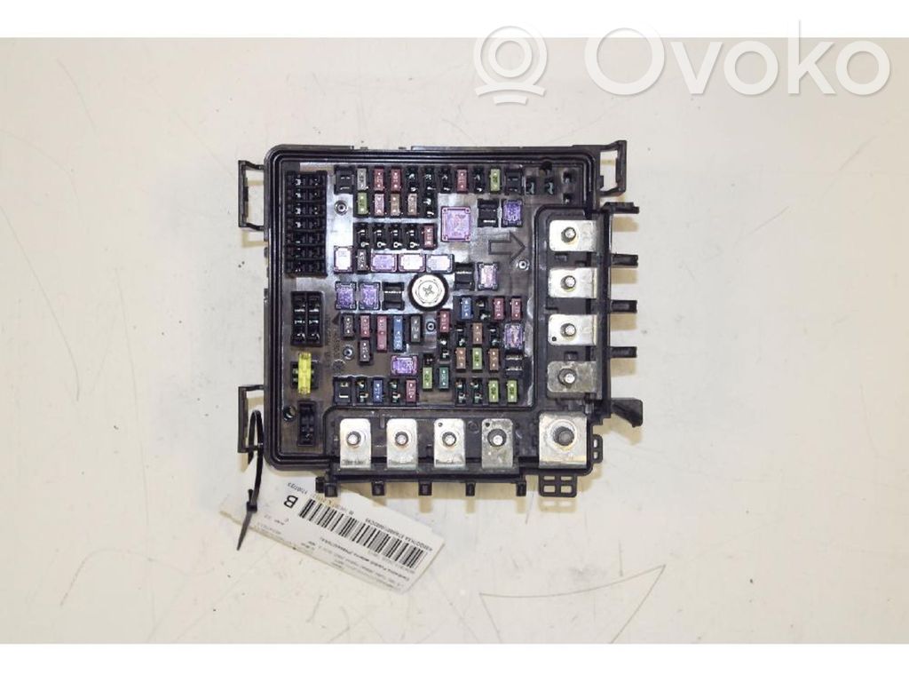Jeep Compass Fuse module 