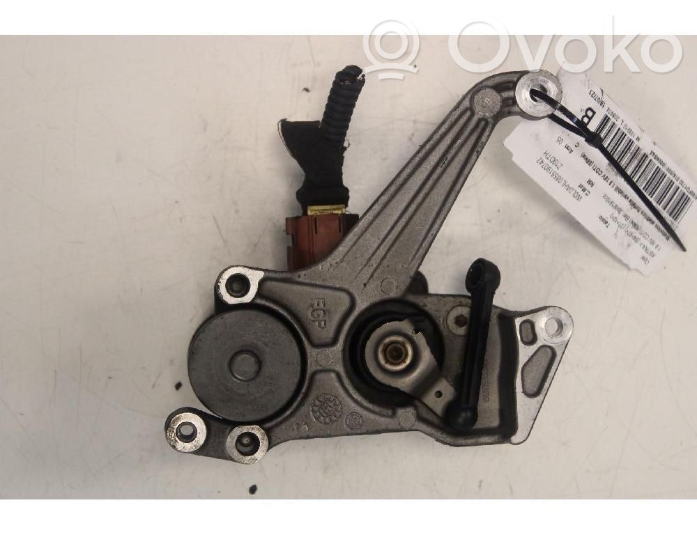motor de coche eléctrico   70062106